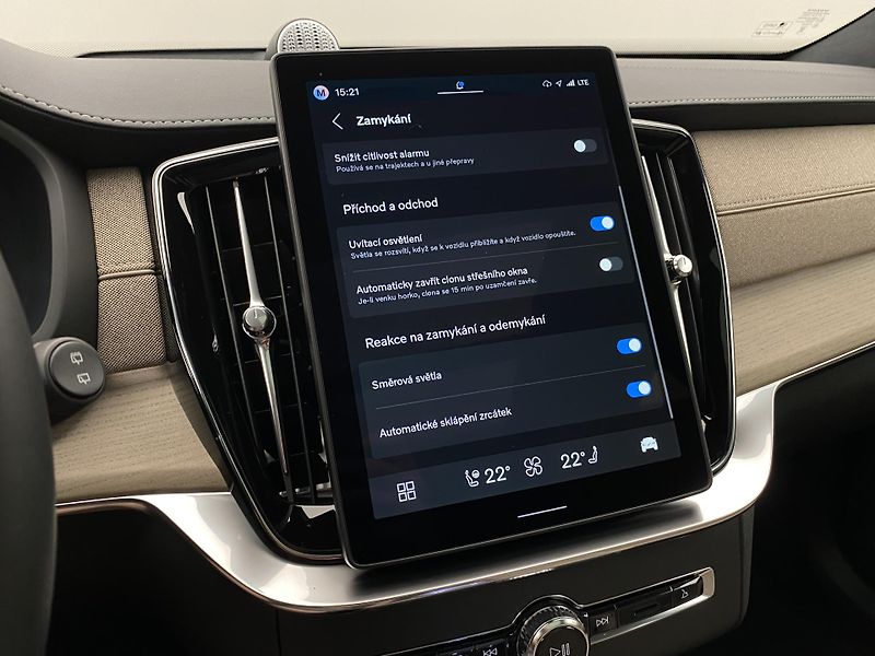 Volvo XC90 (2026) T8 AWD Plug-in BRIGHT ULTRA - fotka 61 z 75