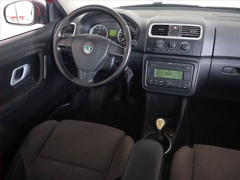 Škoda Fabia (2008) 1.2 12V - fotka 7 z 18