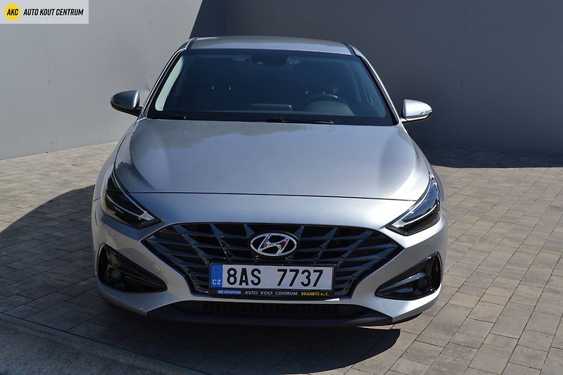 Hyundai i30 1.0T-GDI SMART ALU16 - fotka 48 z 49