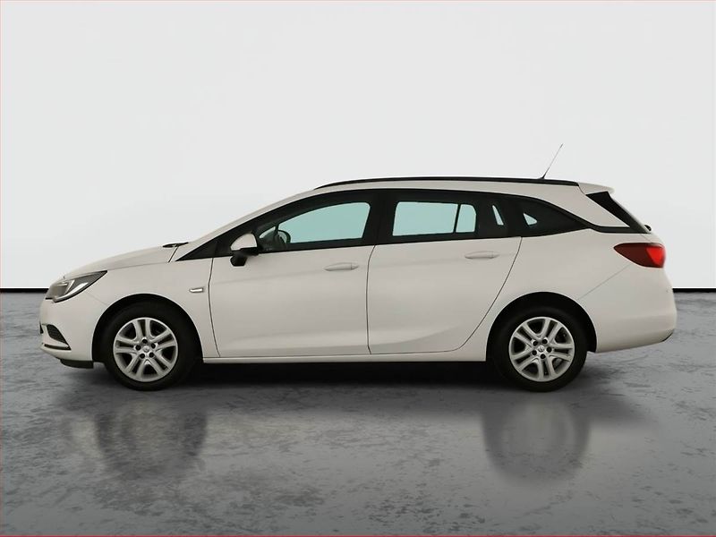 Opel Astra (2019) 1.4 T, Tempomat, Park. senzory - fotka 3 z 12