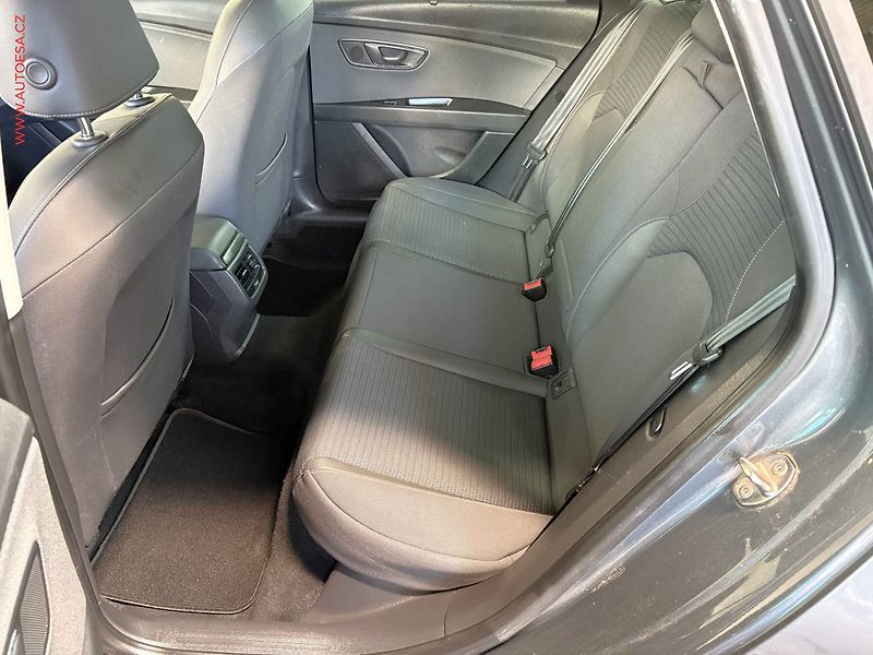 Seat Leon (2018) 1.8 TSi, Xcellence, TZ, +kola - fotka 10 z 16
