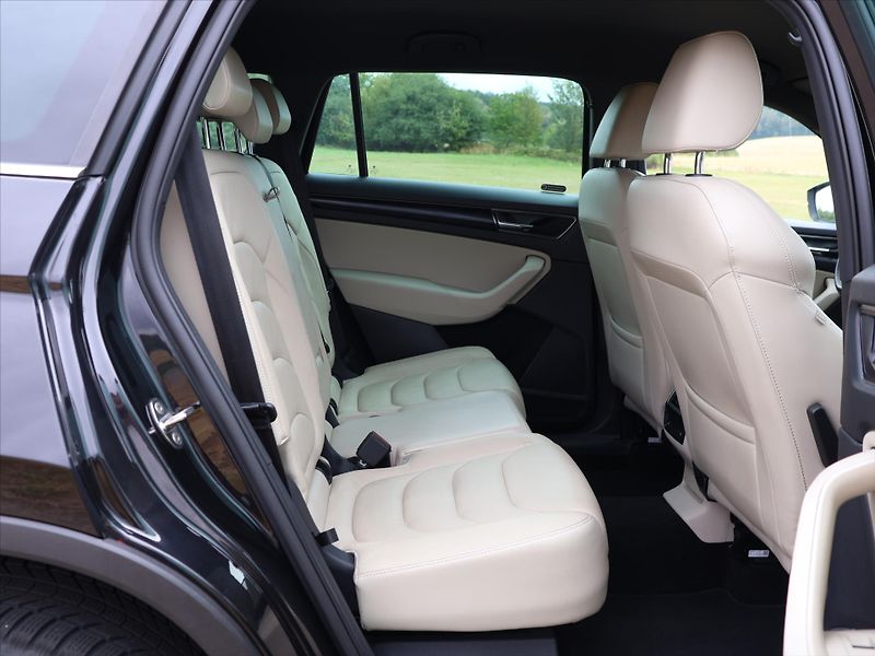 Škoda Kodiaq 2,0 TSI 4x4 DSG Style Plus DPH - fotka 12 z 29