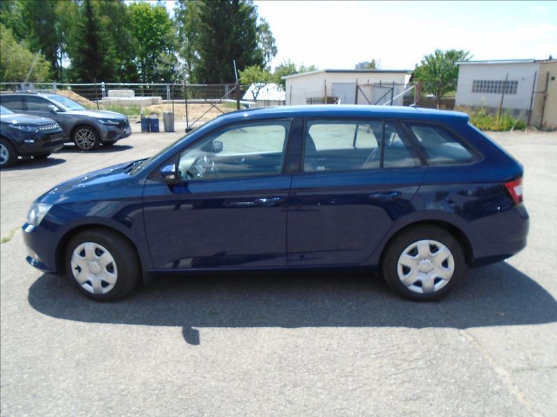 Škoda Fabia 1,0 - fotka 8 z 25