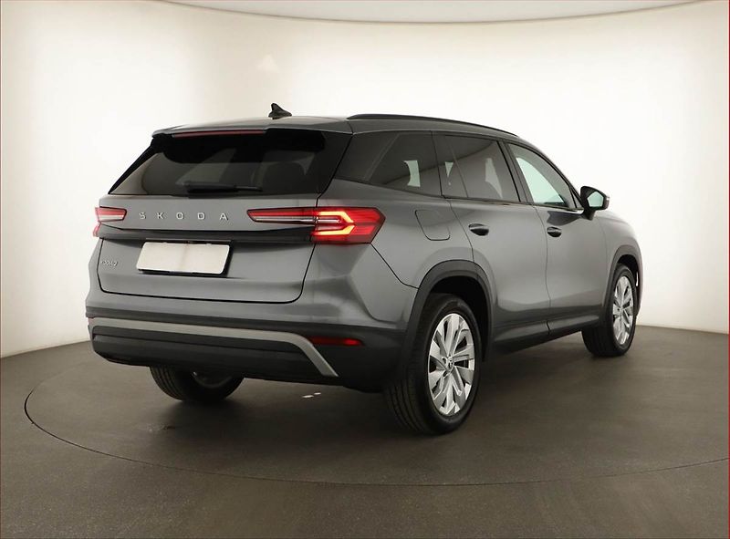 Škoda Kodiaq (2025) 1.5 TSI, Selection, FullLed - fotka 5 z 18