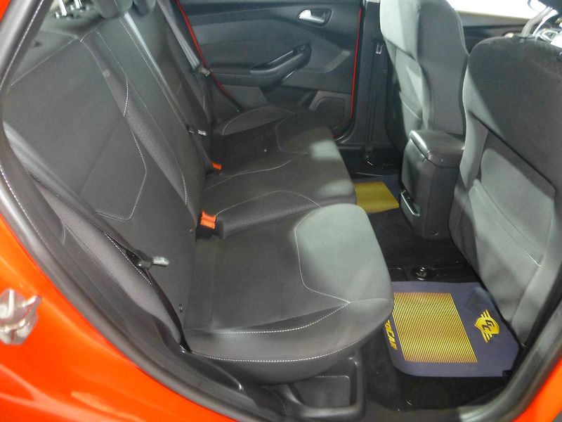 Ford Focus (2015) 1,5T-110KW*ALU*PARK.S*PŮVOD ČR - fotka 21 z 25