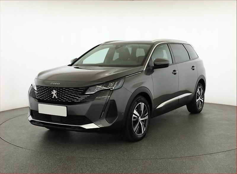 Peugeot 5008 (2021) Allure PureTech 130 - fotka 2 z 21