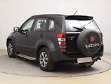 Suzuki Grand Vitara (2006) 2.0, 4X4, Park. senzory - náhled 3