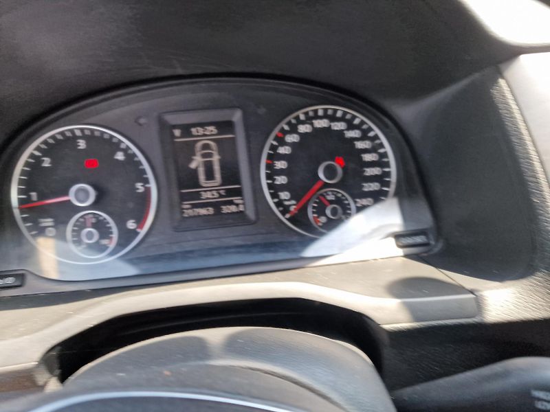 Volkswagen Caddy MAXI 2,0TDI 7SEDADEL NAVIGACE  - fotka 15 z 20