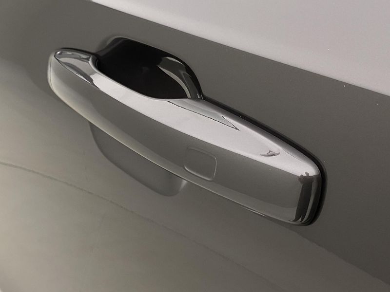 Volvo XC90 T8 AWD RECHARGE ULT REZERVACE - fotka 39 z 68
