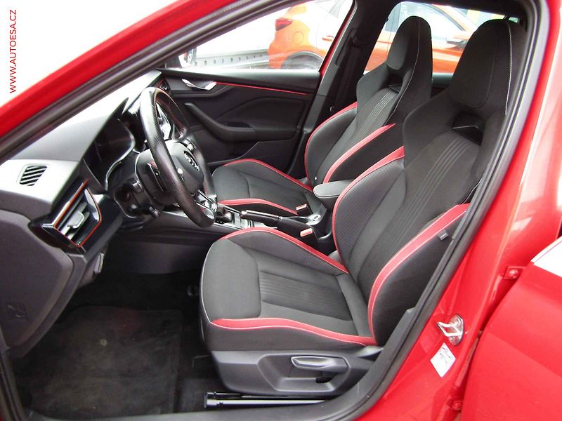 Škoda Kamiq (2021) 1.5 TSi, Monte Carlo, DSG - fotka 9 z 22
