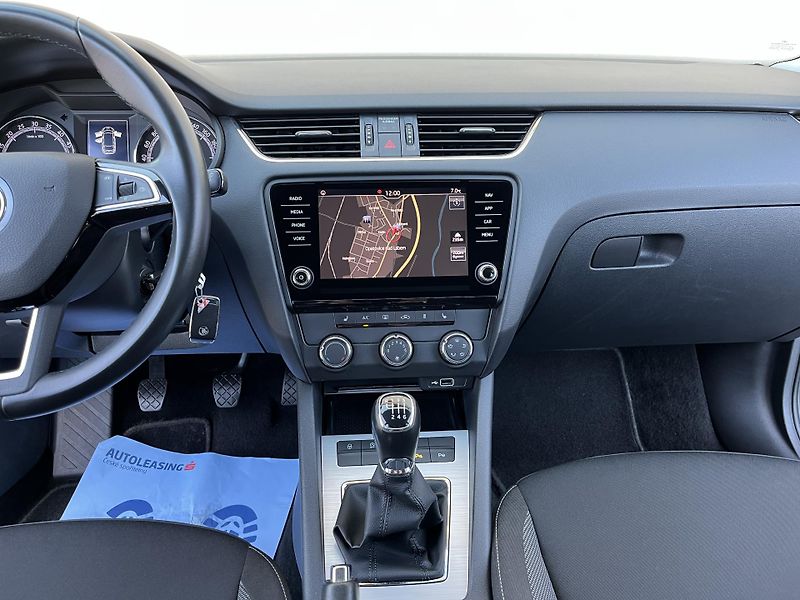 Škoda Octavia (2020) 2.0TDI NAVI*NEZ*TOPENÍ*TAŽNÉ ! - fotka 16 z 35