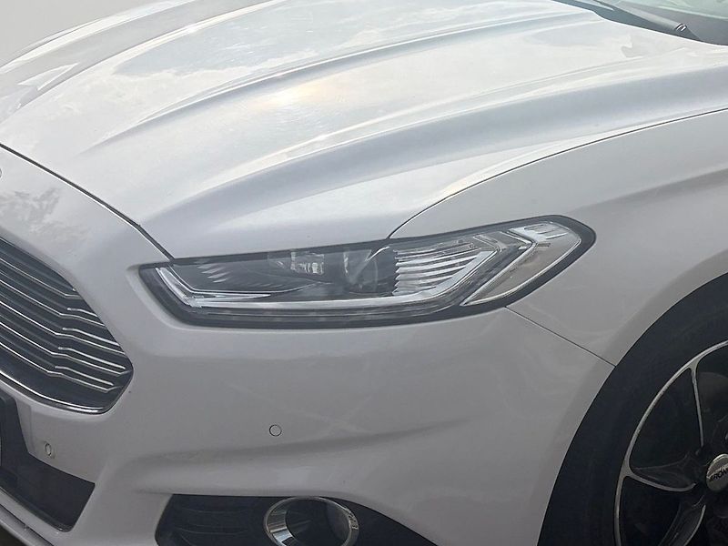Ford Mondeo Titanium Top výbava po velkém - fotka 3 z 18