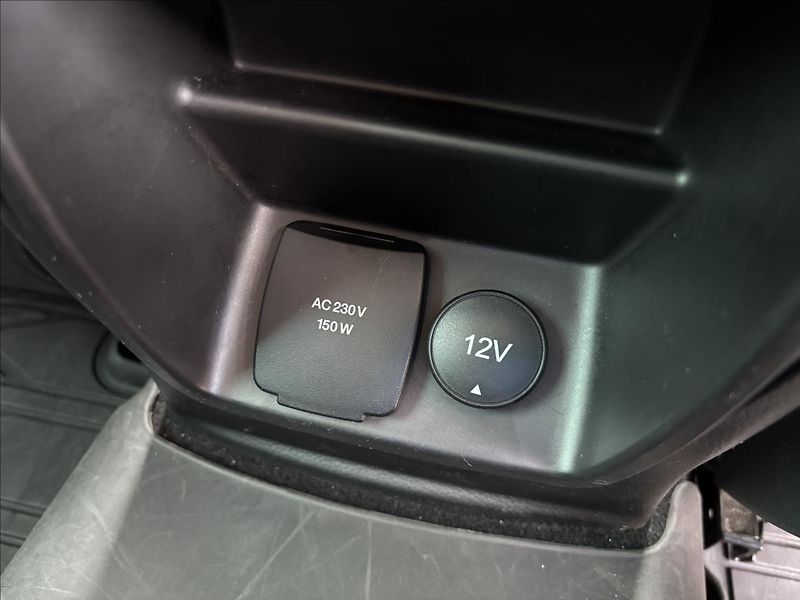 Ford Ranger 2,0 EcoBlue Limited 156kW 4x4 - fotka 20 z 44