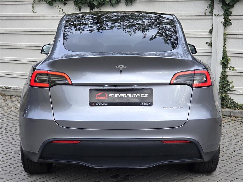 Tesla Model Y 0,0 LR 4x4 FSD Tažné 94% Záruk - fotka 6 z 22