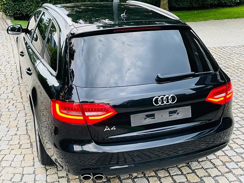 Audi A4 2.0TDI VÝHŘEV SENZORY SERVISKA - fotka 17 z 49