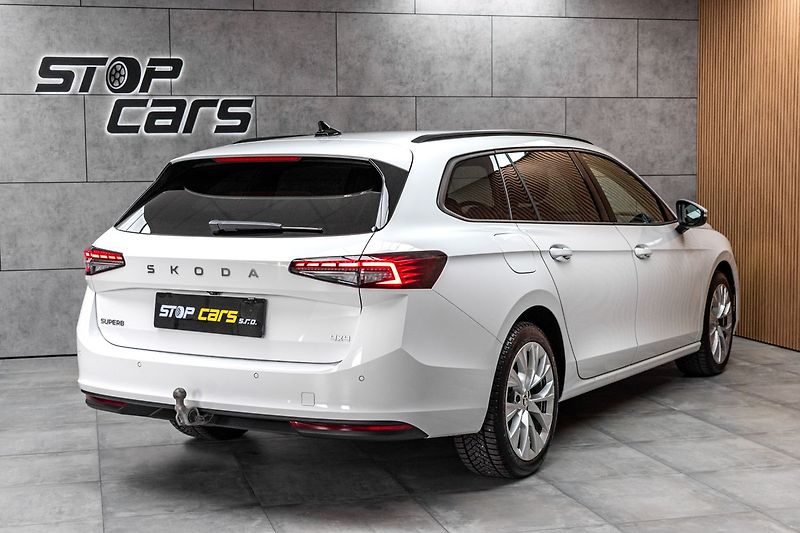 Škoda Superb TDI 142kW 4x4*TAŽNÉ*DPH*ČR 1.M - fotka 8 z 45