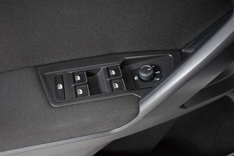 Volkswagen Tiguan Allspace 1.5 TSI DSG*VIRTUAL*DPH*ČR 1.M - fotka 15 z 44