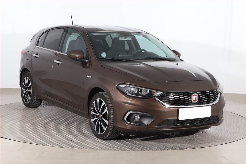 Fiat Tipo (2016) 1.4 T-Jet, Serv.kniha, Navi - fotografie inzerátu