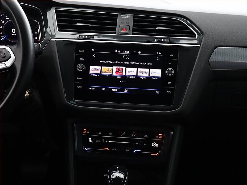 Volkswagen Tiguan (2020) Life 1.5 TSI - fotka 10 z 20