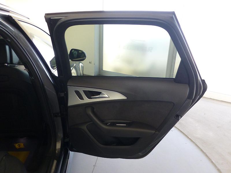 Audi A6 (2016) Avant 3,0TDI*XENON**VYHŘ.S***Q - fotka 22 z 26