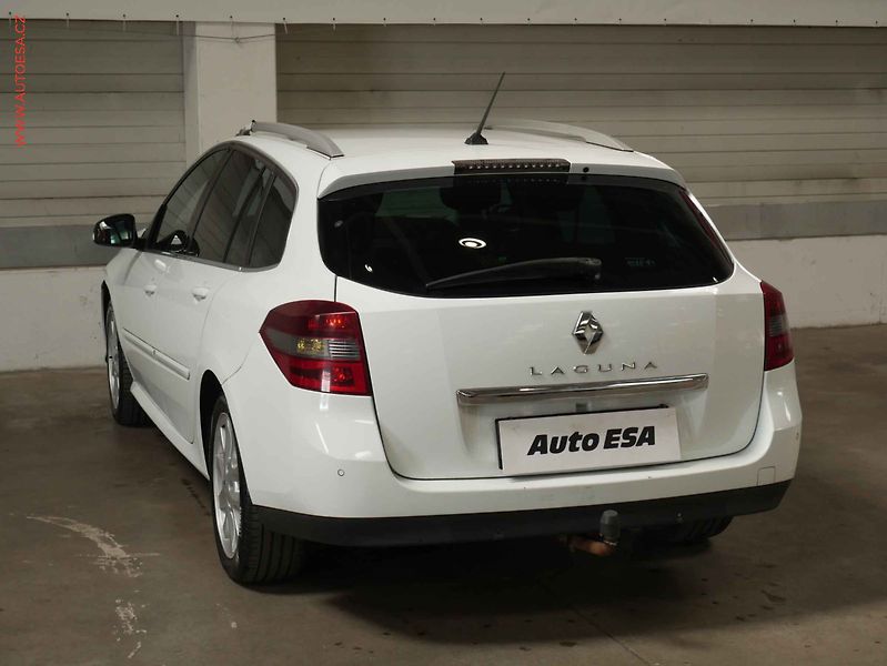 Renault Laguna (2010) 1.5 dCi, Navi, AC - fotka 4 z 19