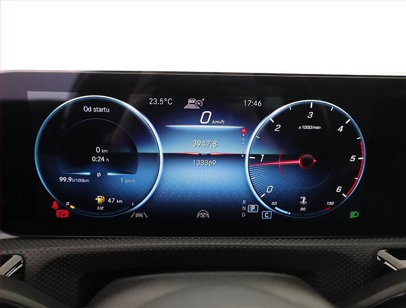 Mercedes-Benz CLA (2021) 220 d 4MATIC - fotka 9 z 21