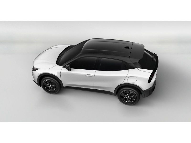 Alfa Romeo Junior (2026) Ibrida 1.2 Turbo Hybrid 145k * - fotka 3 z 6
