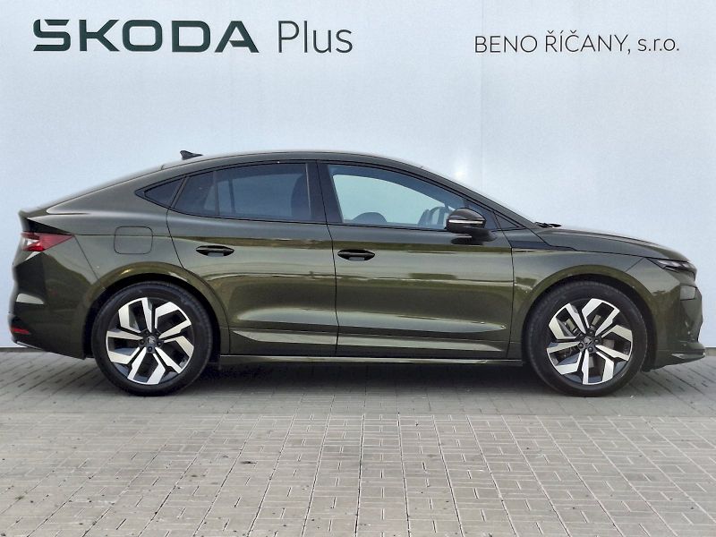 Škoda Enyaq (2025) iV SportLine 4x4 85x 210kW - fotka 16 z 35