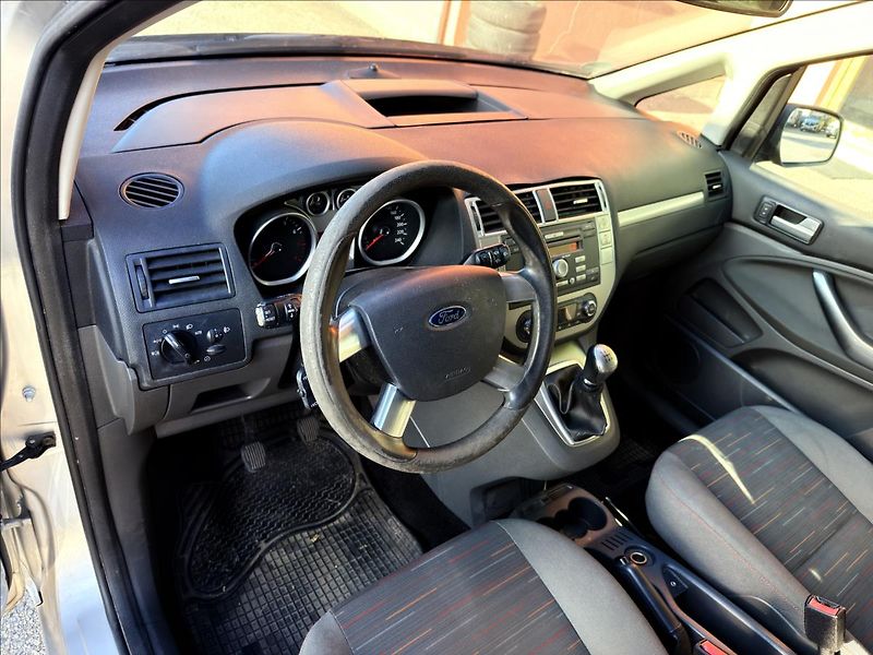 Ford C-MAX 1,6 i - fotka 9 z 22