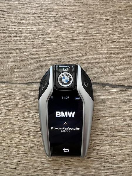 BMW X5 (2021)  x Drive 30D ,M-paket - fotka 20 z 23