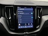 Volvo XC60 B5 AWD PLUS DARK AUT REZERVACE - náhled 30