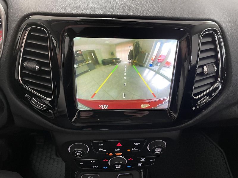 Jeep Compass 1.4 T ČR NAVI  1.MAJ. SERVISKA - fotka 24 z 30