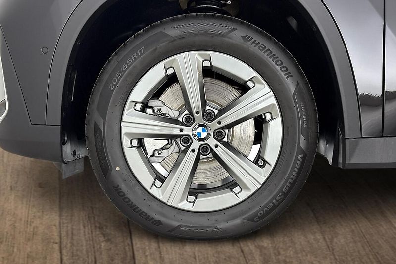 BMW X1 xDrive23d - fotka 24 z 24