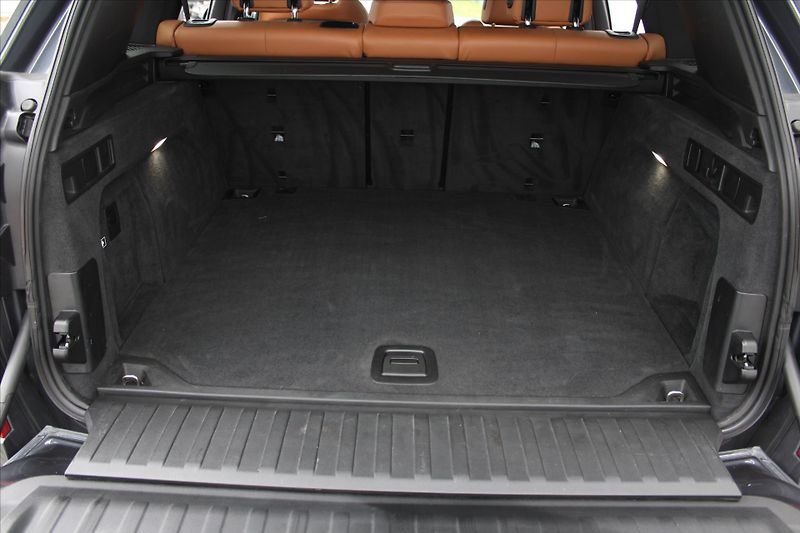BMW X5 xDrive 30d 195kW M PAKET ČR - fotka 12 z 30