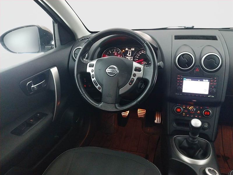 Nissan Qashqai (2012) 1.6 dCi, 4X4, Serv.kniha - fotka 7 z 19