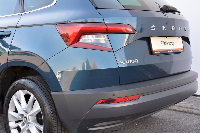 Škoda Karoq (2019) 1.5 TSI 110 KW Style DSG 7 Aut - fotka 12 z 26