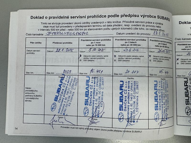Subaru Outback 2.0D Comfort Cross Line CVT,CZ - fotka 46 z 50