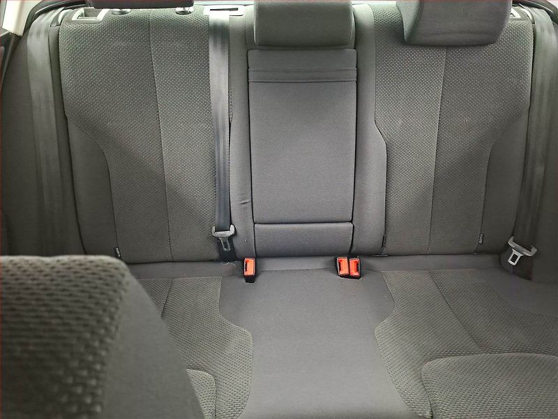 Volkswagen Passat (2007) 2.0 TDI, po STK, udržované - fotka 10 z 16