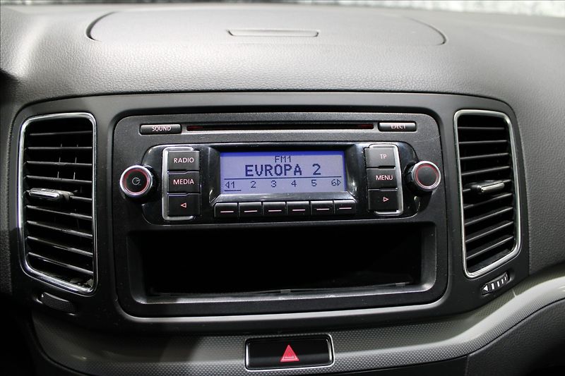 Volkswagen Sharan 2,0 TDI - fotka 21 z 29