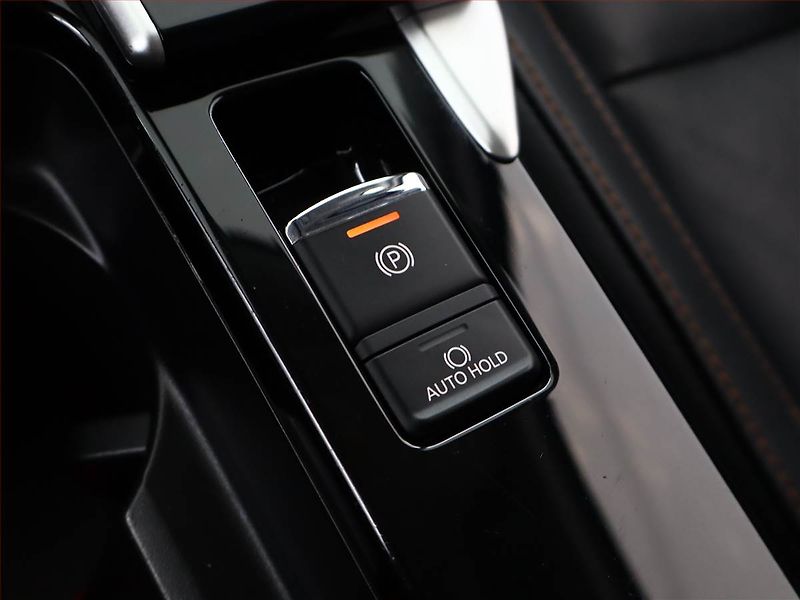 Mitsubishi Eclipse Cross (2019) 1.5 T-MIVEC, 4X4, Automat, ČR - fotka 14 z 20