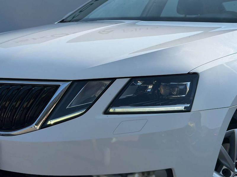 Škoda Octavia Style 1,4 TSI 110 kW 6° MP - fotka 27 z 30