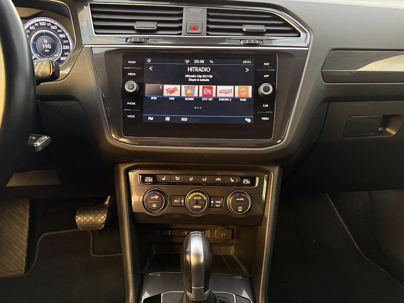 Volkswagen Tiguan 2.0TDi 110kW DSG LED - fotka 12 z 25