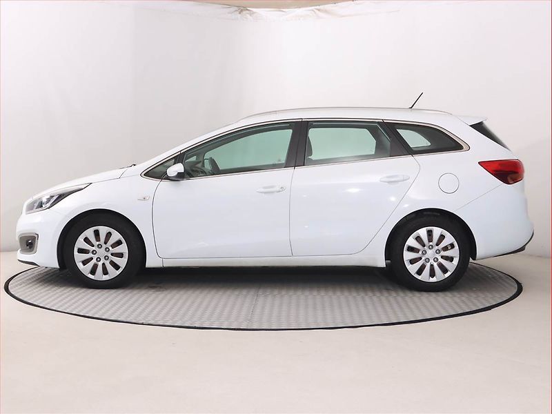 Kia Ceed (2017) 1.6 CRDi, Tempomat - fotka 3 z 18
