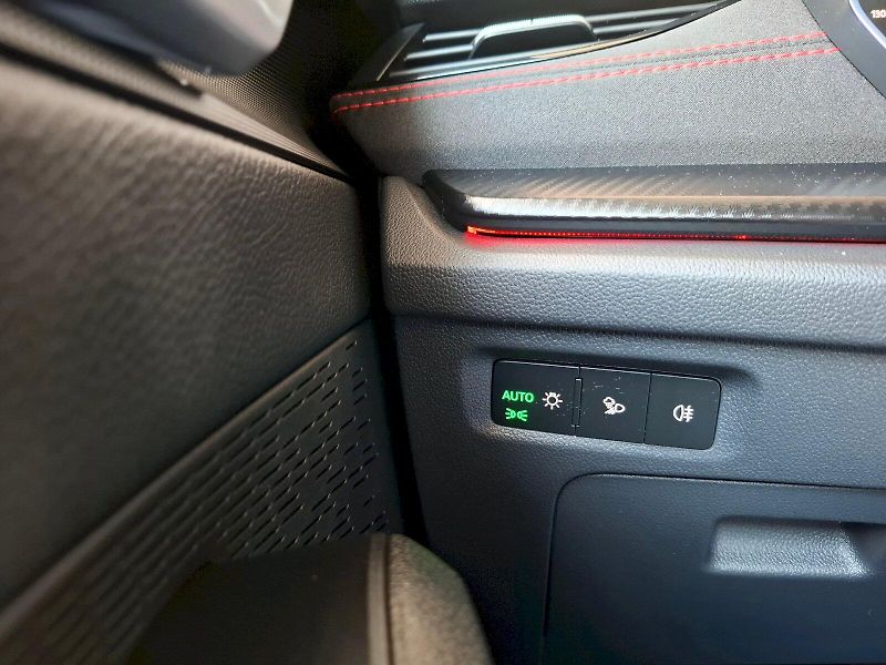Škoda Octavia (2025) combi RS 2,0 TSI 195 KW 7-STUP - fotka 25 z 43