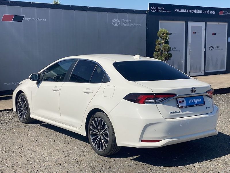 Toyota Corolla 1.8HEV, ČR, Style, DPH - fotka 5 z 16