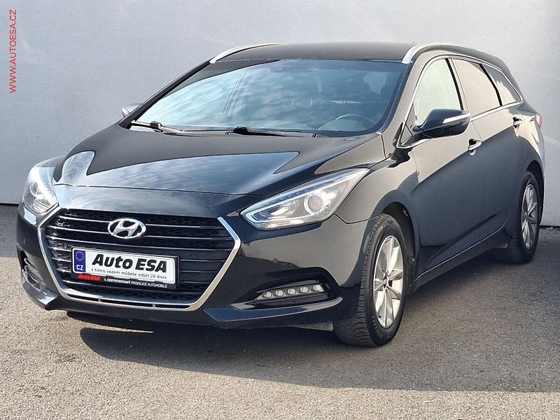 Hyundai i40 (2016) 1.7 CRDi, Trend, AT, TZ - fotka 3 z 16