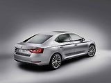 Škoda Superb.