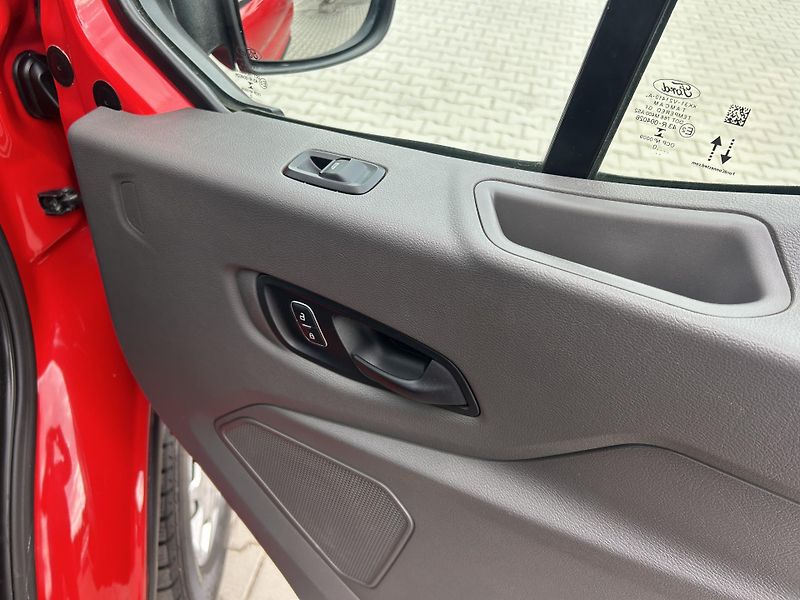 Ford Transit 350Trend L4 2,0 125kW sklápěč  - fotka 41 z 46