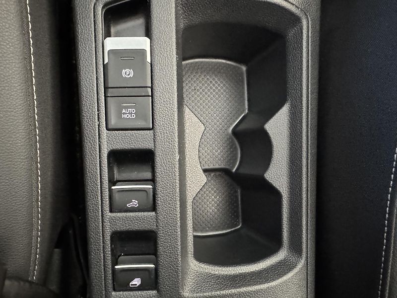 Volkswagen T-Roc (2021) 1,5TSi DSG REZERVACE - fotka 23 z 32