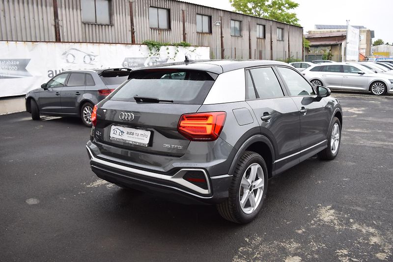 Audi Q2 (2025) 1.5TSI 110kw 35TFSI S-LINE NAV - fotka 8 z 46